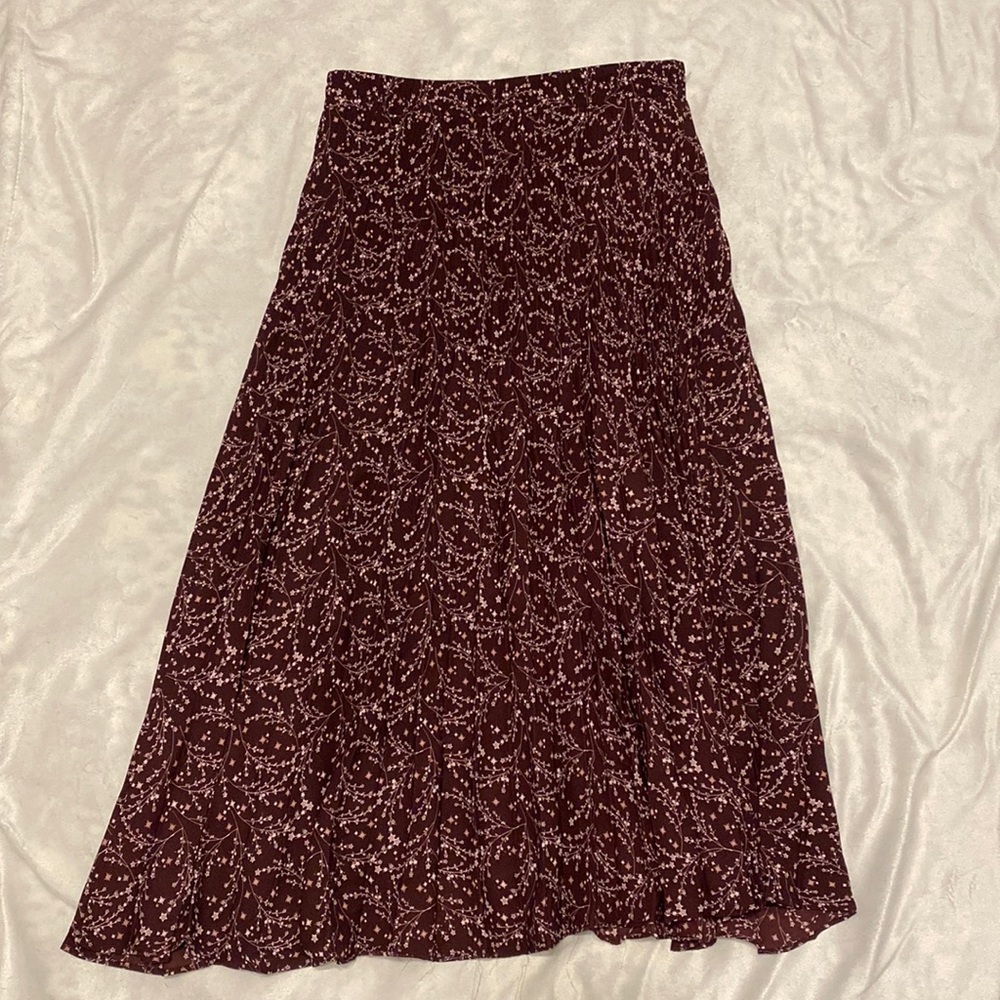 Max Studio Pleated Floral Skirt - Small